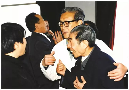 图2.jpg